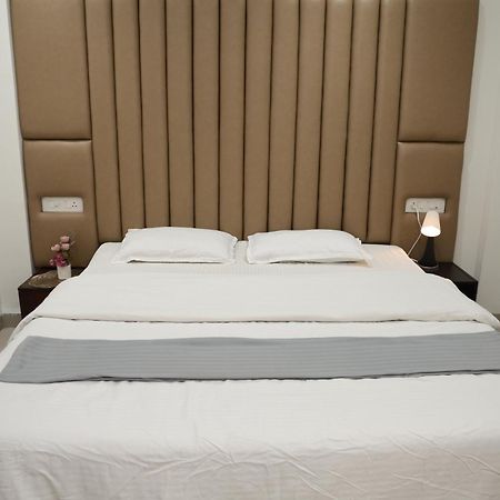 Belle-Vue Holiday Homes - 1Bhk Apartments Panchgani Exteriör bild