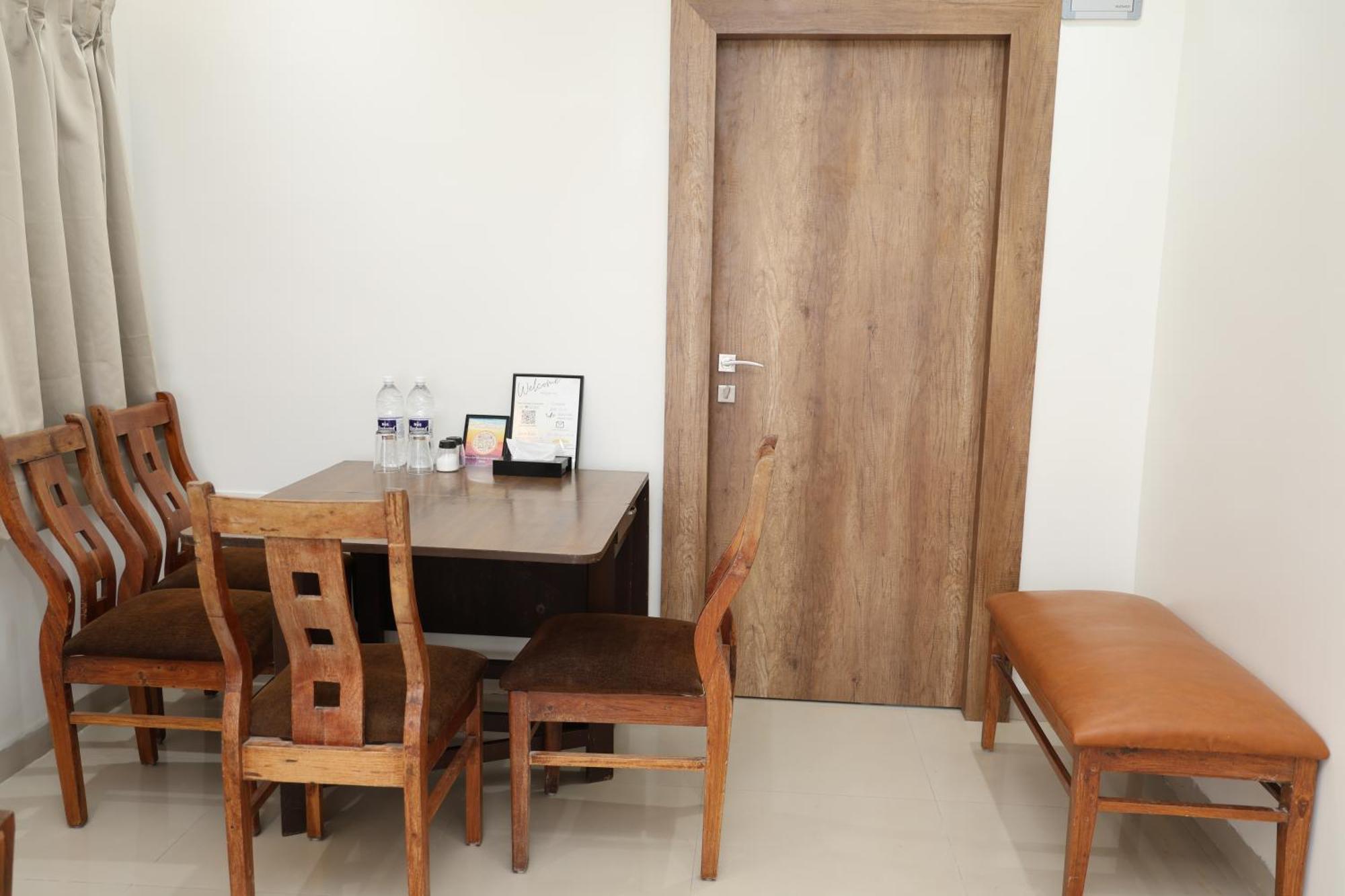 Belle-Vue Holiday Homes - 1Bhk Apartments Panchgani Exteriör bild
