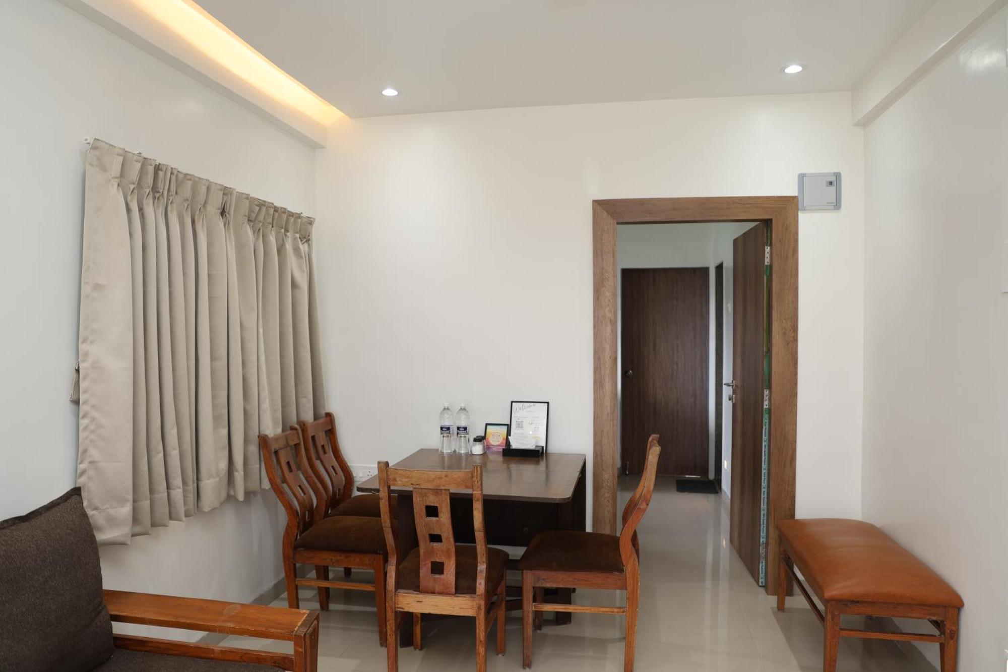 Belle-Vue Holiday Homes - 1Bhk Apartments Panchgani Exteriör bild